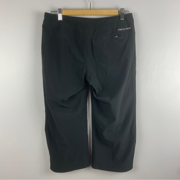 The North Face Black Crop TNF Apex Hiking Walking Capri Pants Size 4 - Picture 8 of 12